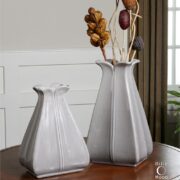 Florina, Vases, S/2
