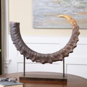 Sable Antelope Horn, Sculpture