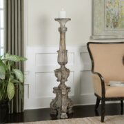 Gillis, Candleholder