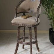 Onora, Barstool